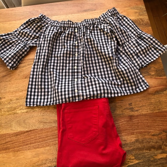 Abercrombie & Fitch off the shoulder poplin top - Picture 5 of 5